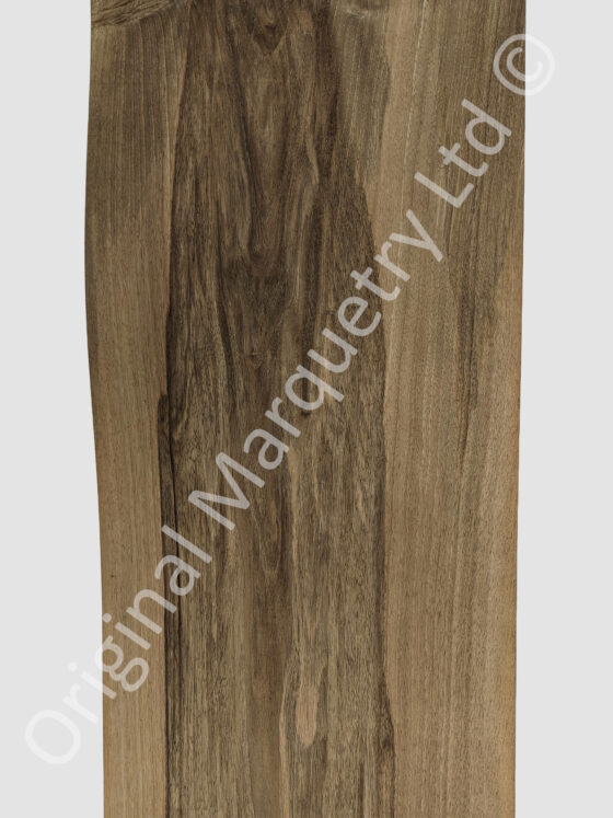 European Walnut Constructional Wood Veneer 2.0mm - Image 3