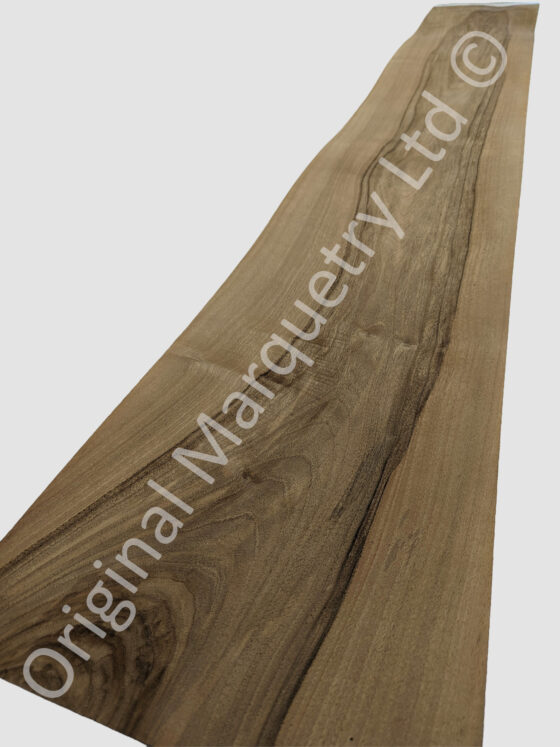 European Walnut Constructional Wood Veneer 2.0mm - Image 2